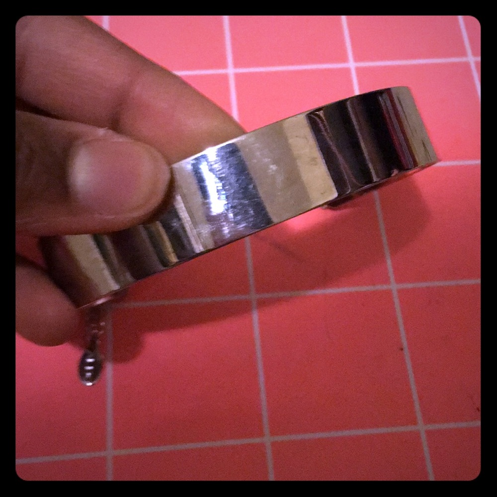 Ankle bracelet